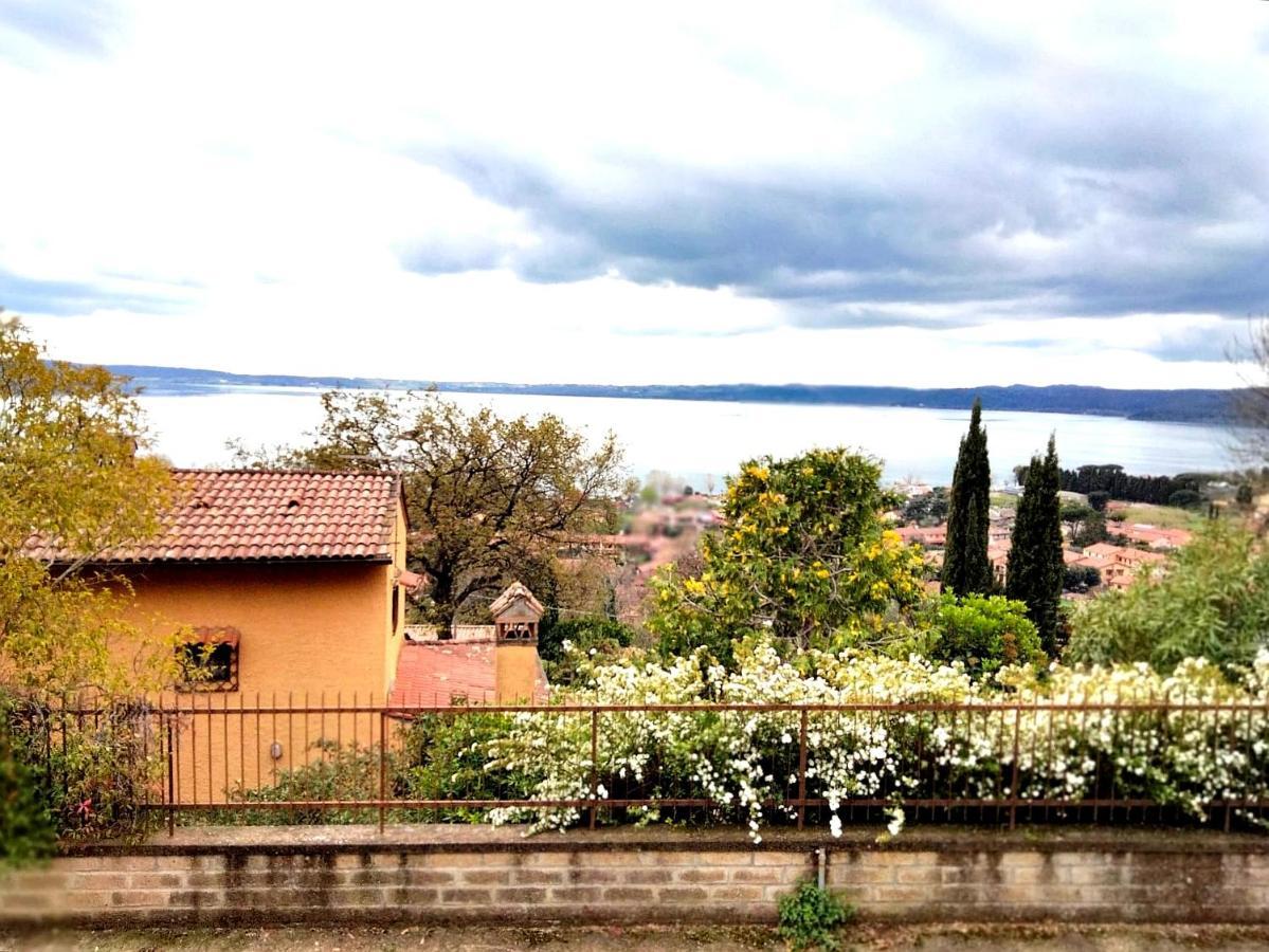 Sguardo Sul Lago Trevignano Romano Eksteriør bilde