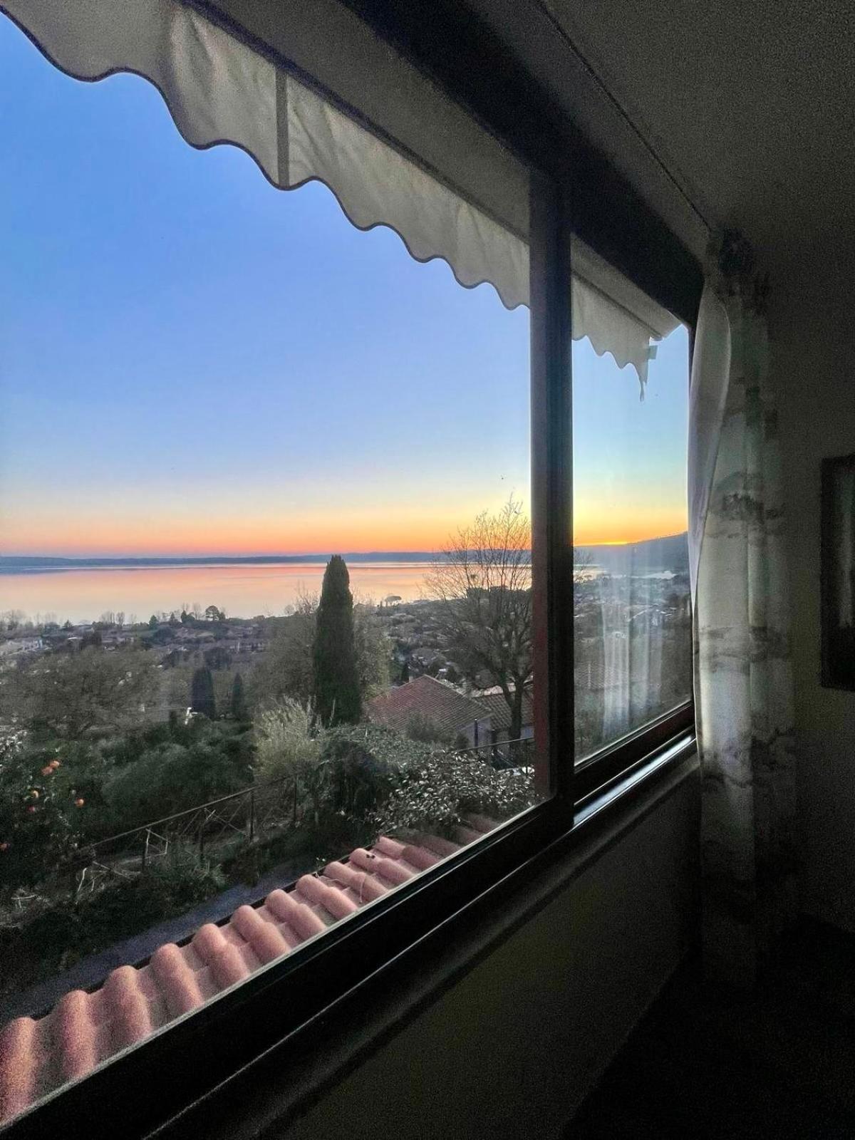 Sguardo Sul Lago Trevignano Romano Eksteriør bilde